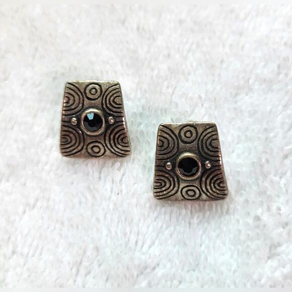 Aztec Art Deco Stud Earrings – Antiqued Silver with Black Stone, Pierced Ears - Picture 4 of 6